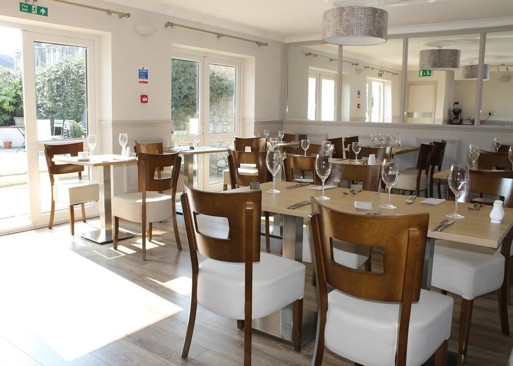 Hayward'S At The Grasmere Keynsham Exterior foto